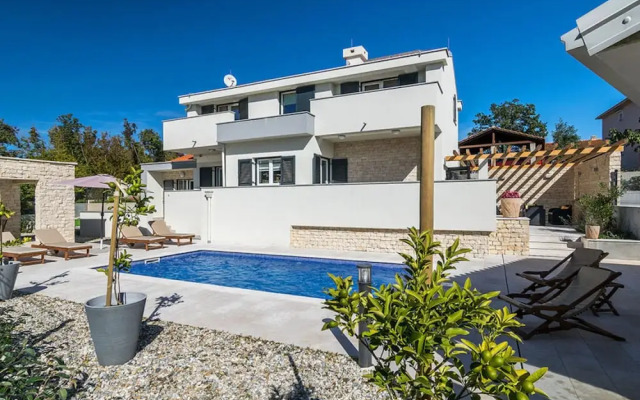 Villa Adrimar Comfortable Holiday Residence