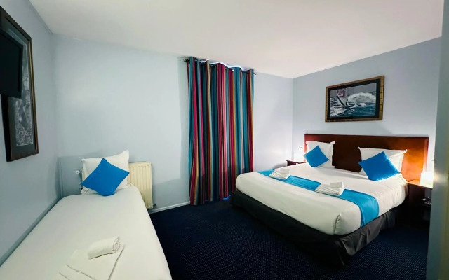 Отель Bellevue Paris Montmartre