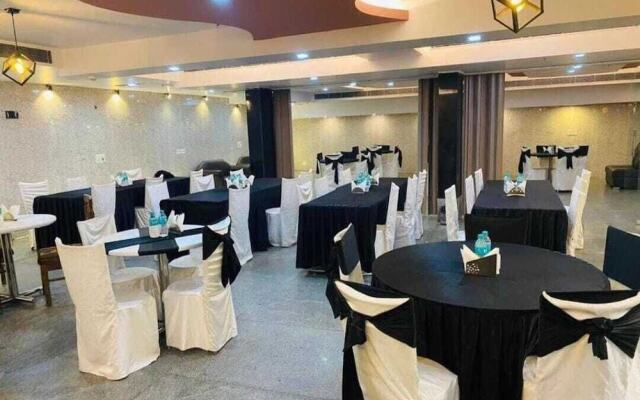 Hotel Diamond Airport