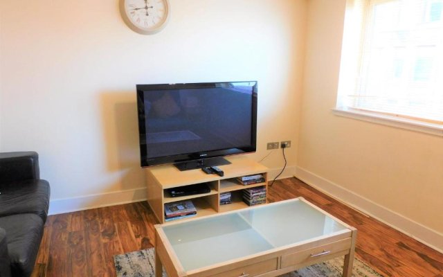 2 Bedroom Apt in the Heart of the City Centre, perfect Location