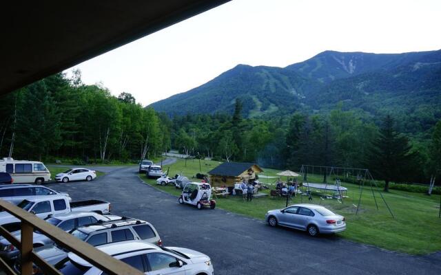 Ledge Rock at Whiteface