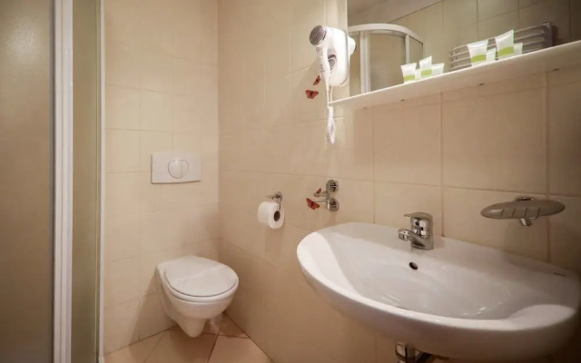 Hotel Pod Jedlami