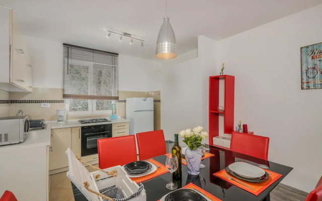 Nice Apartment in Vrbnik With 1 Bedrooms and Wifi