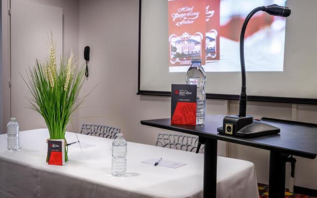 Hotel Saint Louis De France