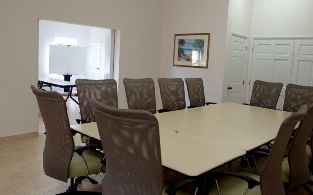 Comfort Suites Turks And Caicos Island