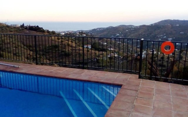 Villa With one Bedroom in Torrox, With Wonderful sea View, Private Poo