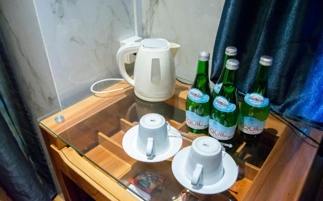 Royal Asnof Hotel