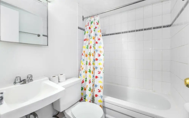 Budget Friendly Stay in Downtown