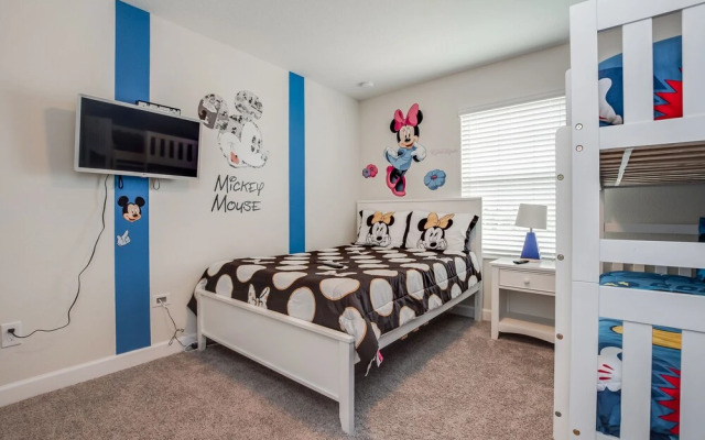 4 Bed 3 Ba Champions Gate Pool Home