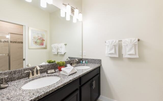 Champions Gate-9038sltsdjgil 6 Bedroom Home