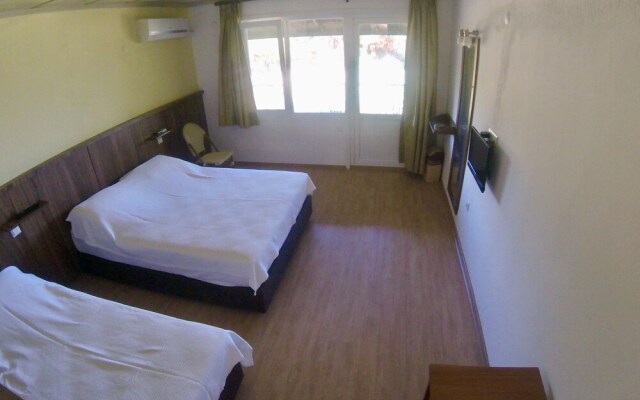 Rainbow Bay Ozdere Beach Hotel