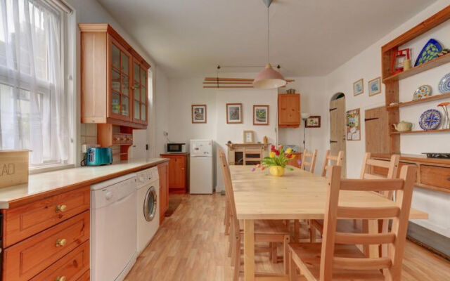 Holiday Home Shutler