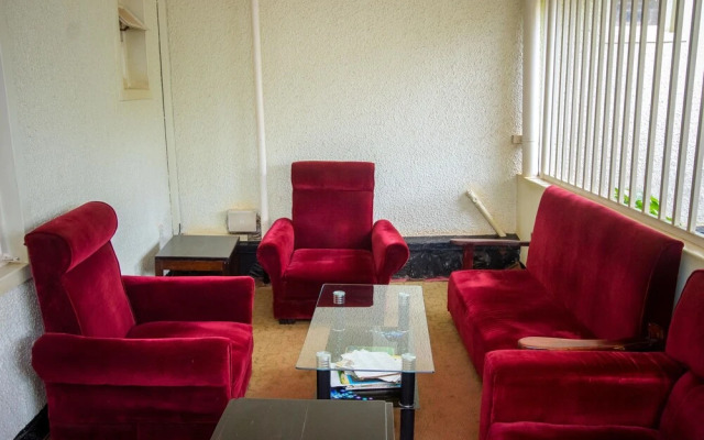 Travel Hotel