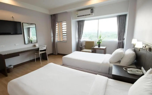 Sinkiat Buri Hotel