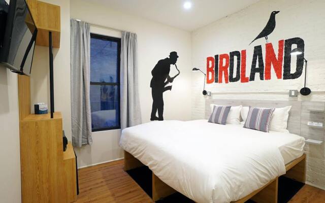 CITY ROOMS NYC - Times Square