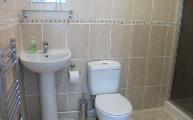 Kirk Lea Guest House