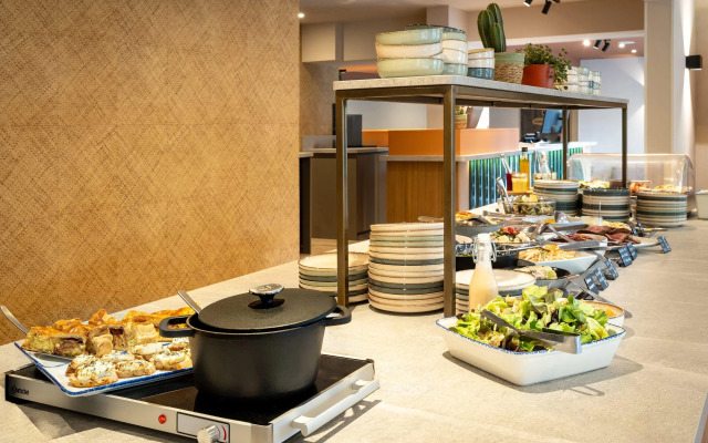 Sure Hotel by Best Western Tours Sud