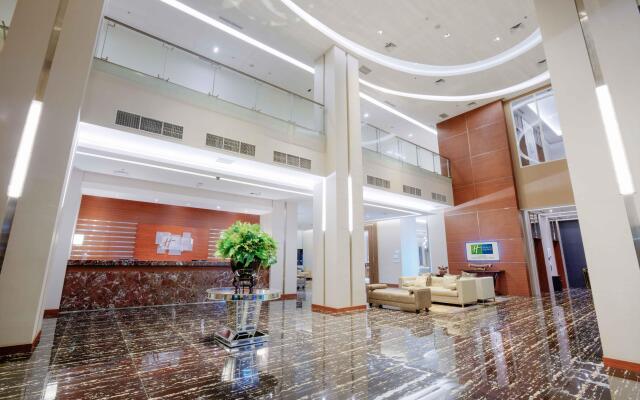Holiday Inn Express Jakarta International Expo by IHG