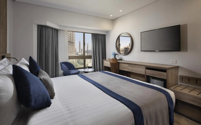 Pyramisa Suites Hotel Cairo