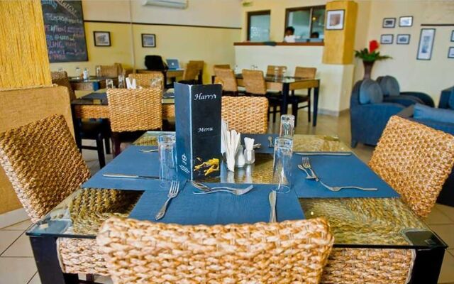 Kanyinya Hills Hotel