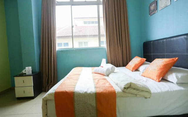 OYO Rooms Jalan Danga Sutera