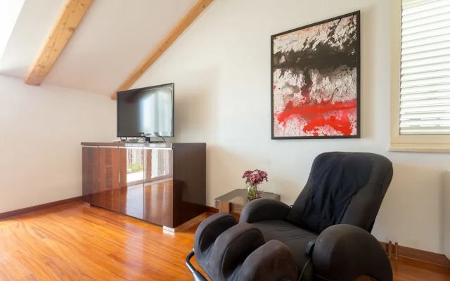 Hedera Estate Hedera A16