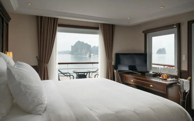 Paradise Elegance Cruise