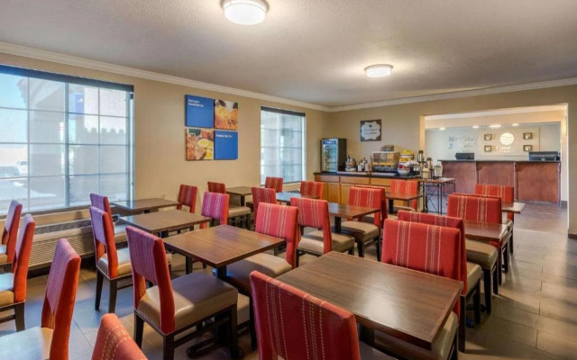 Comfort Inn & Suites El Centro I - 8