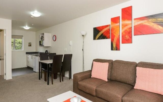 Ellena Court Motel