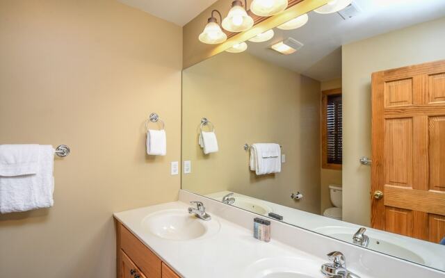 No Wake Zone 5 Bedroom House