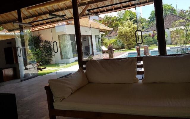 Andrea Villas & Suites