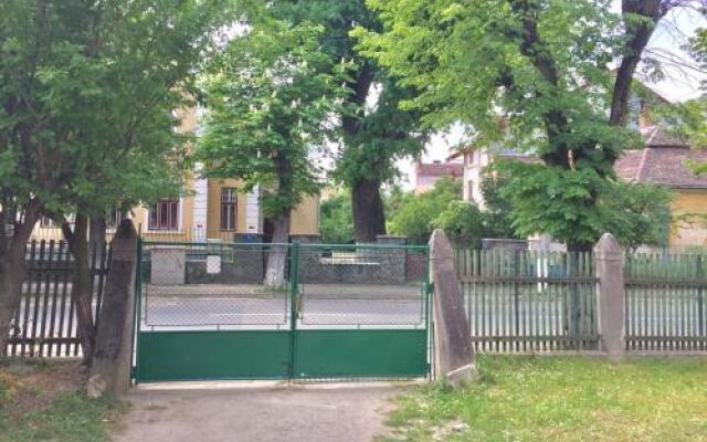 Hegel Apartment