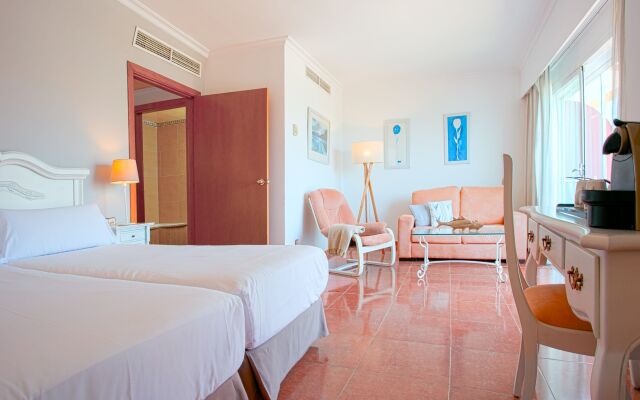 Universal Hotel Neptuno - Adults Only