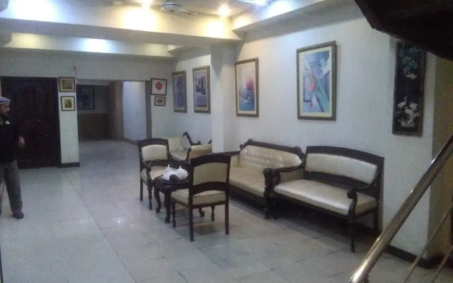 Quick Continental Hotel