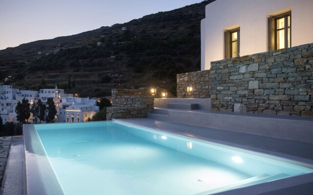 House G in Kardiani Tinos