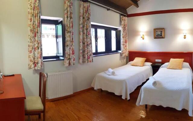 L'Alceu - Hotel Rural y Apartamentos