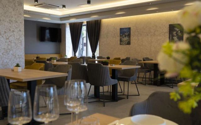 Ha Hotel Mostar