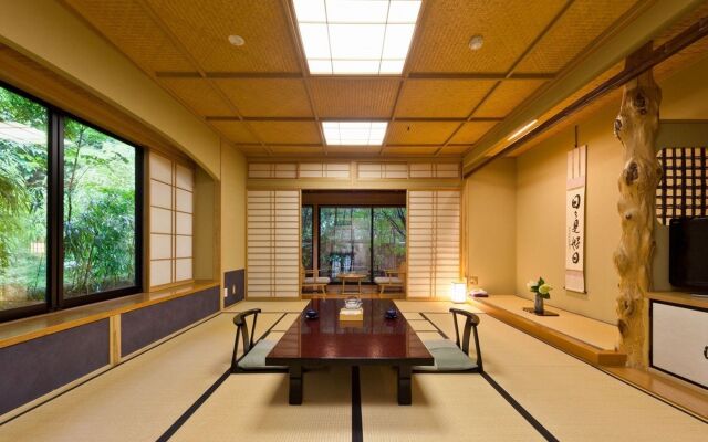 Yufuin Yumeguri Hotel Sankouen