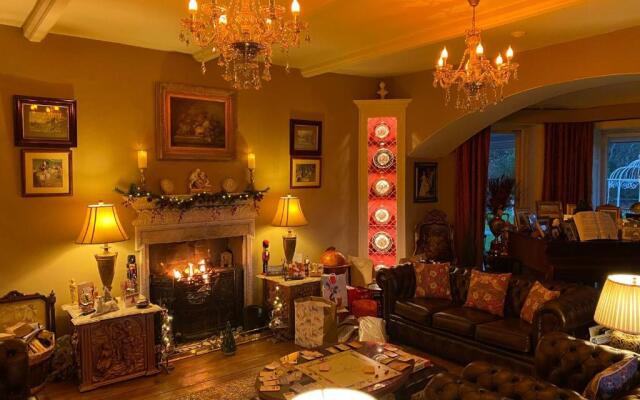 Plas Tan-Yr-Allt Historic Country House B&B