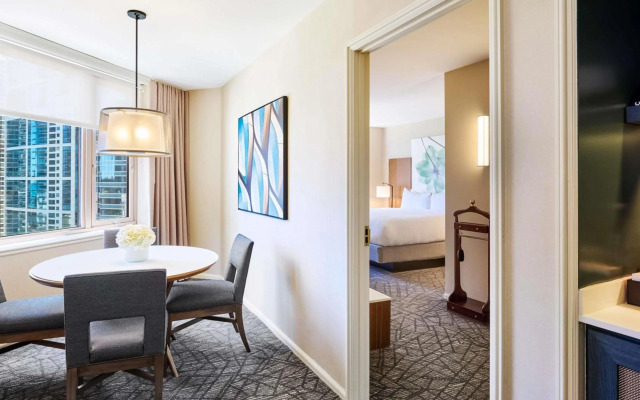 Fairmont Chicago at Millennium Park