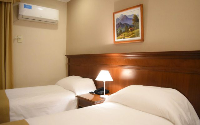 Ritz Hotel Mendoza