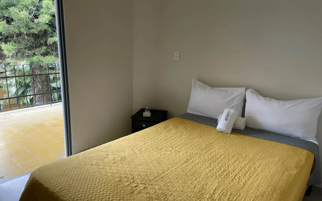 Hotel and Hostel Allende Morelia