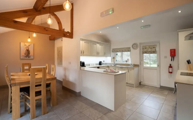 Low Jock Scar Country Estate