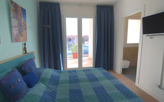 Apartment With Terrace for 4 People