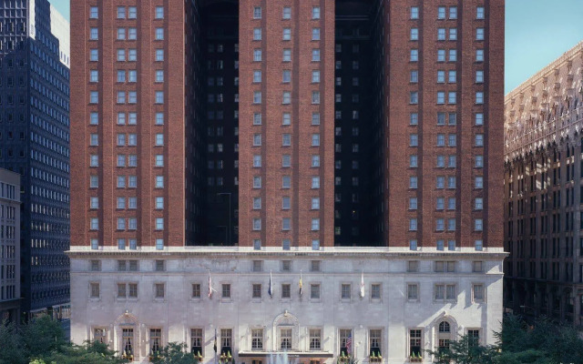 Omni William Penn Hotel