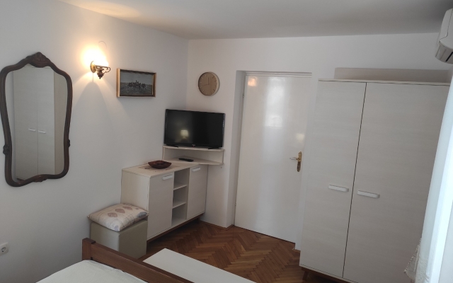 Studio apartment Zdene - with parking : SA2 Banjol, Island Rab