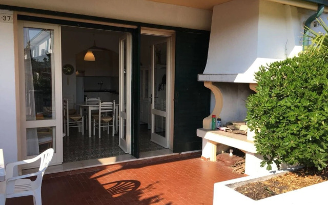 Amazing Villa With Private Garden