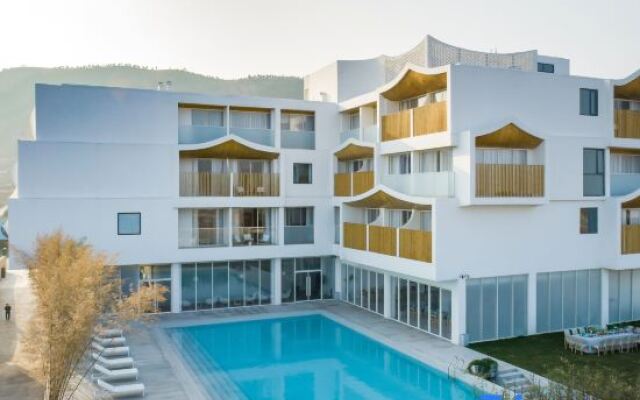 Yuntaishan sky courtyard hotel