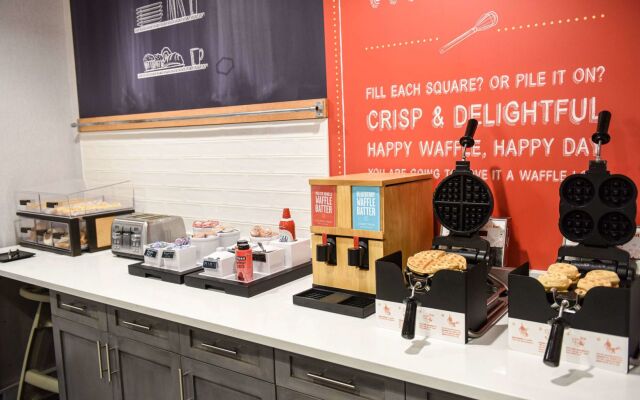 Hampton Inn & Suites Lenoir