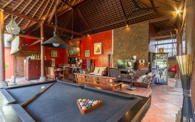Villa Santhi